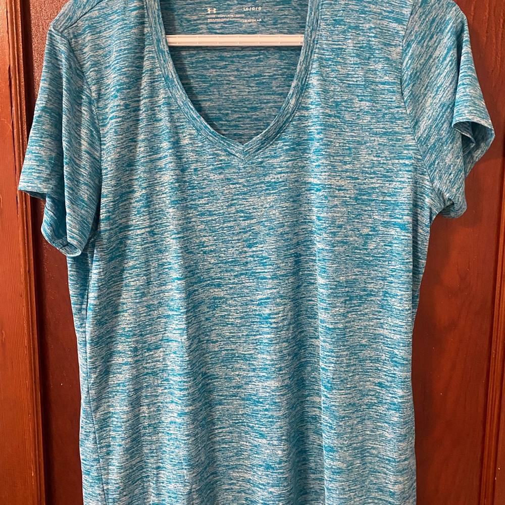 Under Armour Women's Blue V-Neck Top